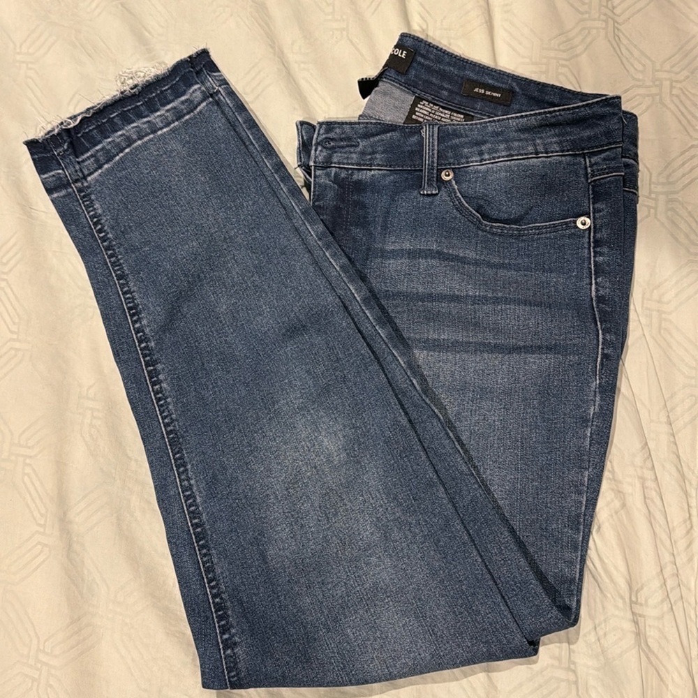 Kenneth Cole Jess skinny size 10 jeans
